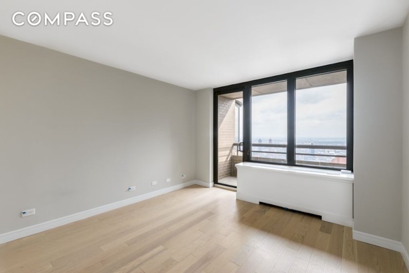 wide photo