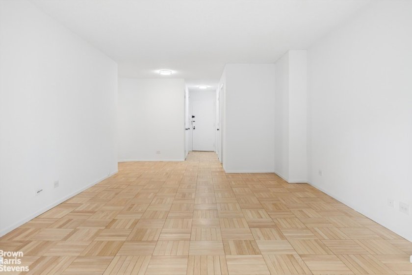 wide photo