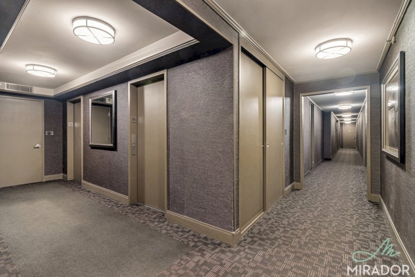 wide photo