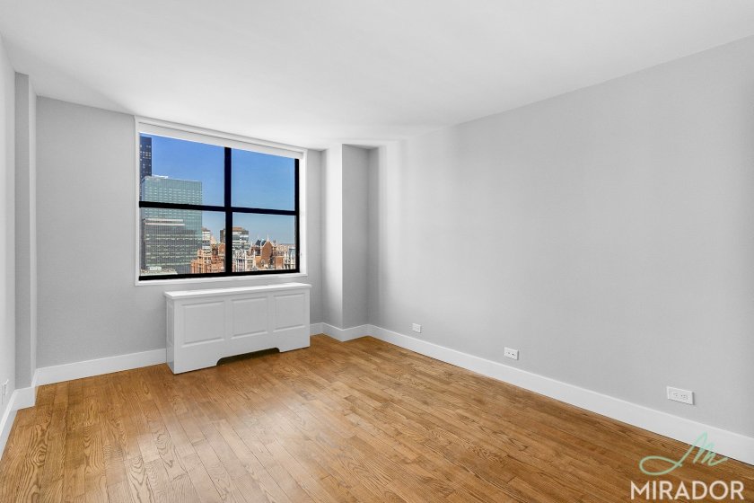 wide photo