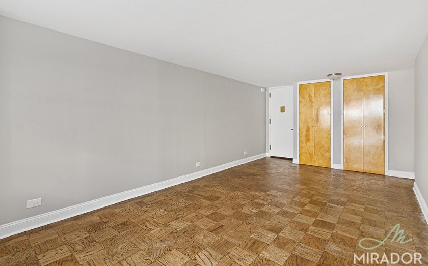 wide photo