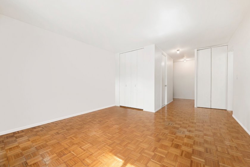 wide photo