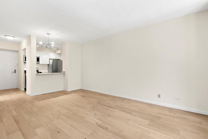 wide photo
