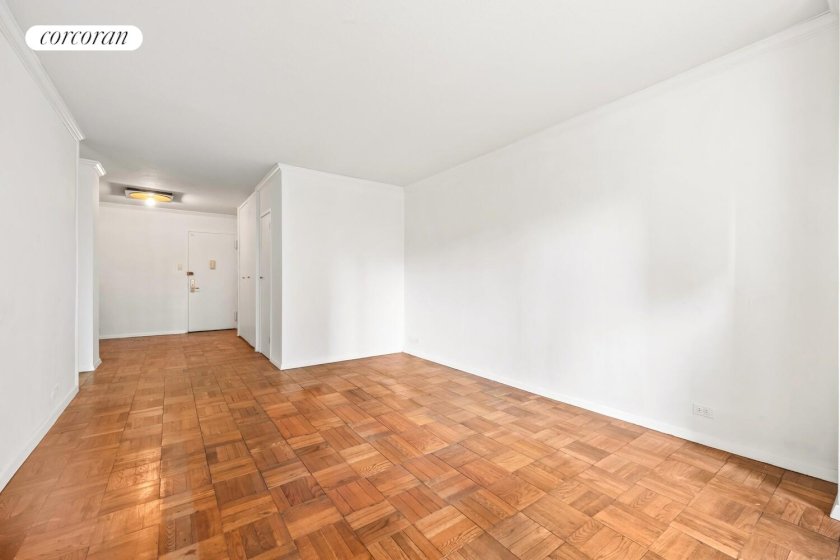 wide photo