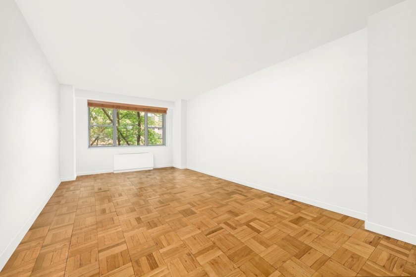 wide photo