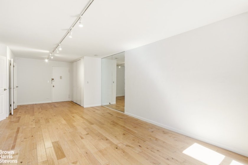 wide photo