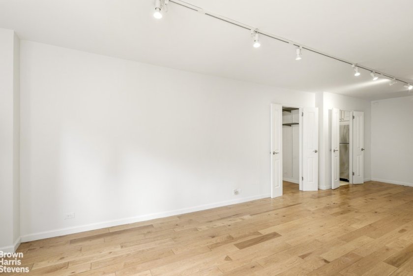 wide photo