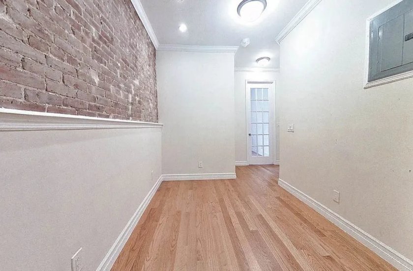 wide photo