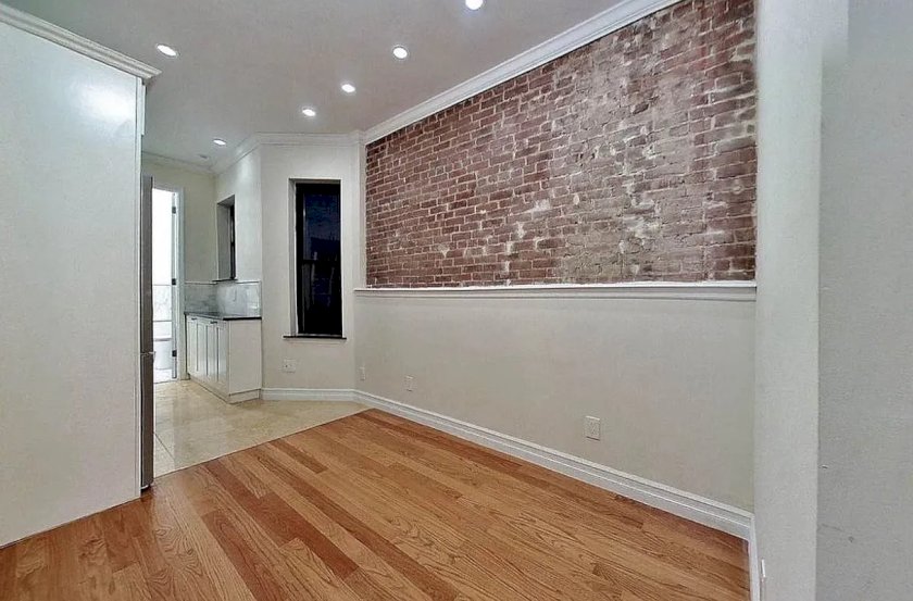 wide photo