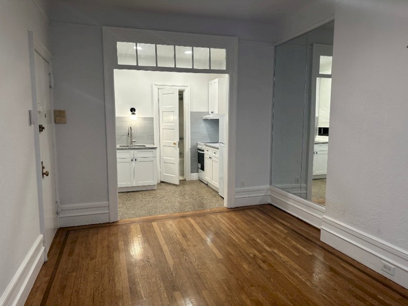 wide photo