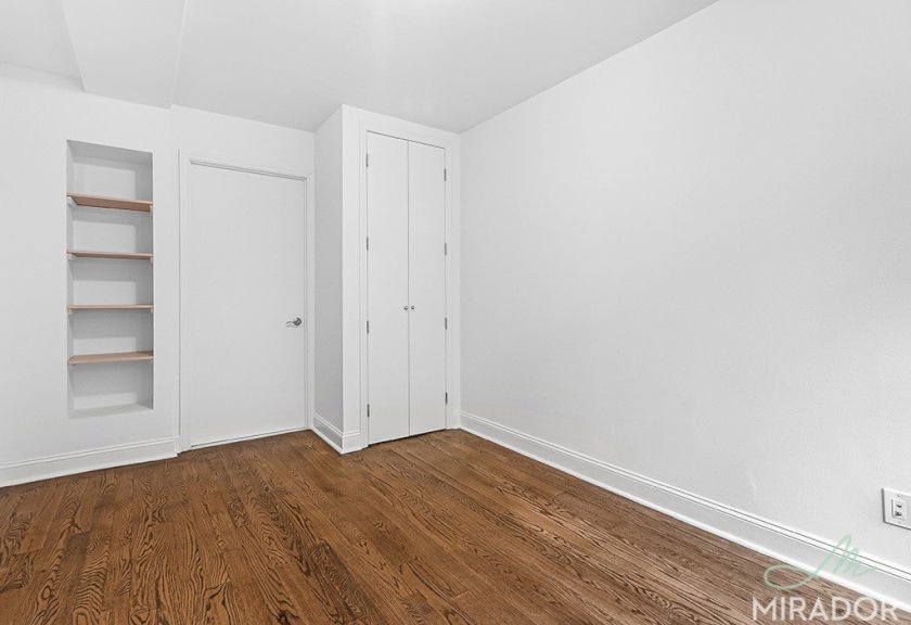 wide photo