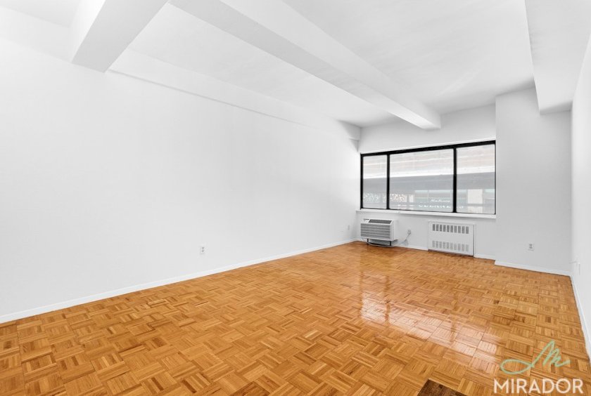 wide photo