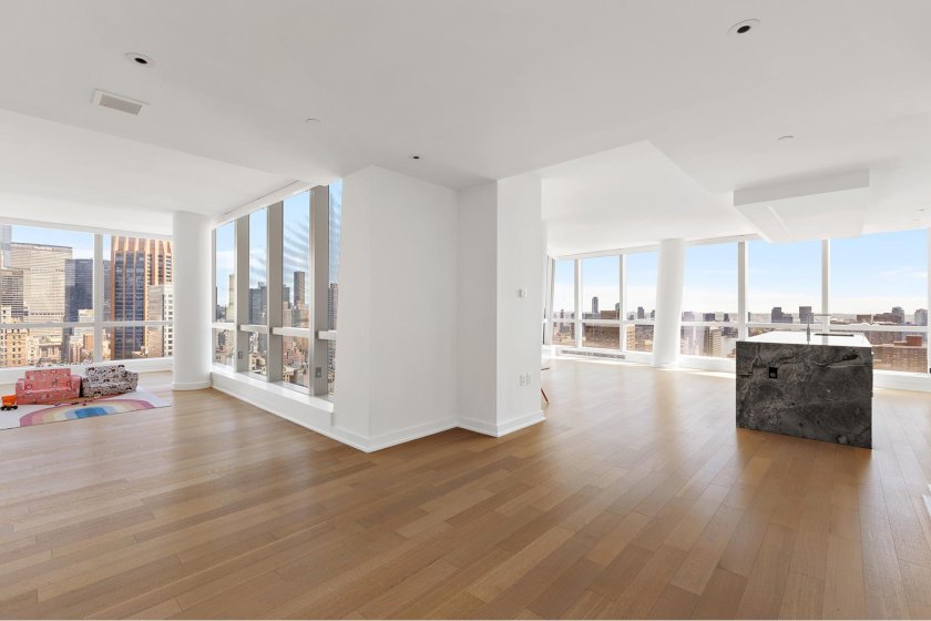 wide photo