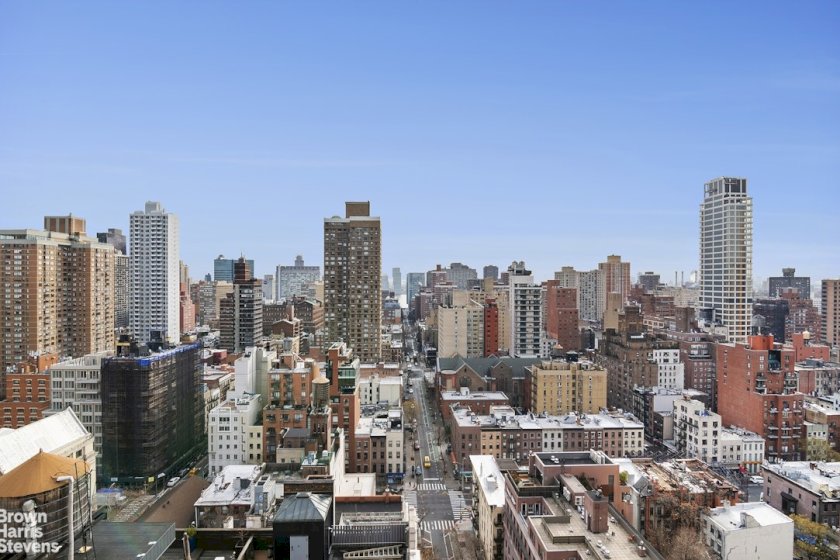 wide photo