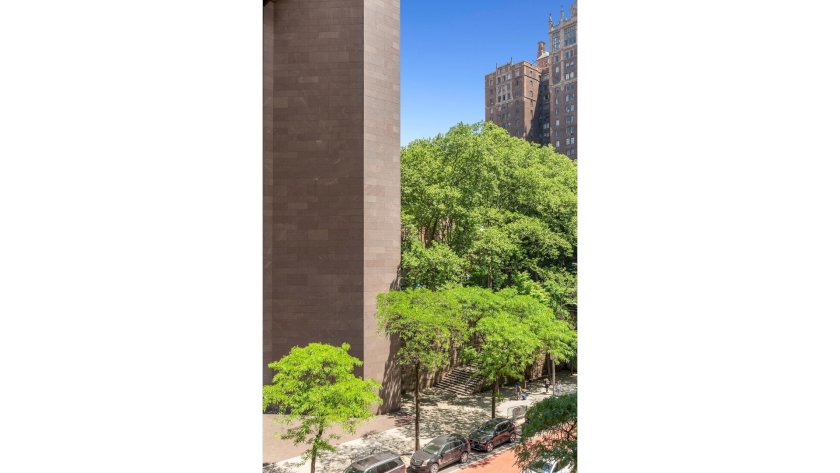 wide photo