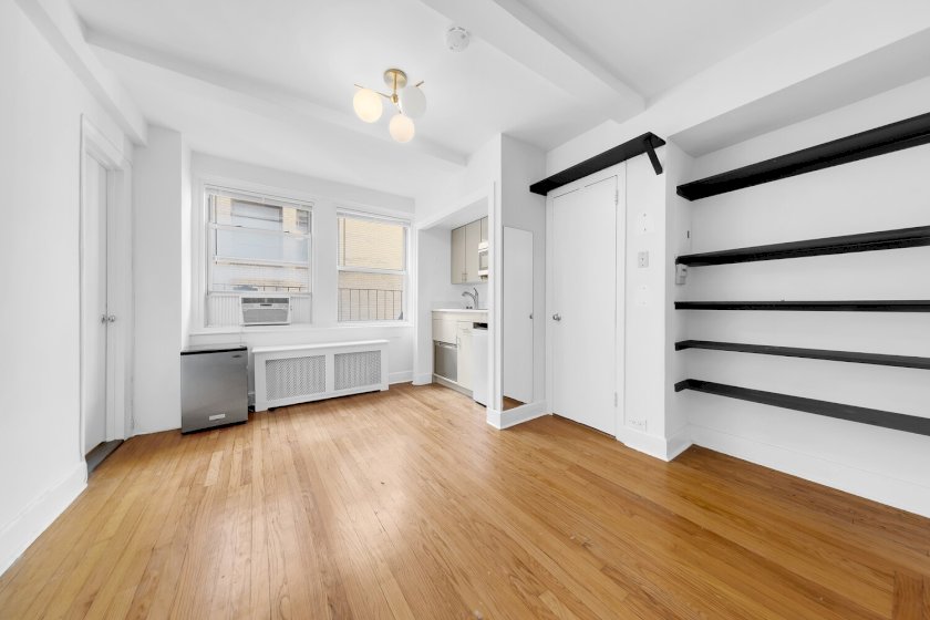 wide photo