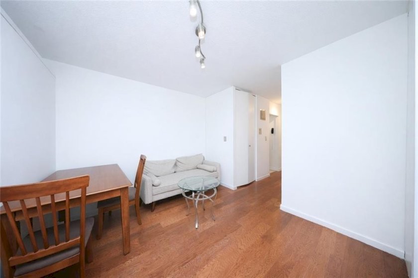 wide photo