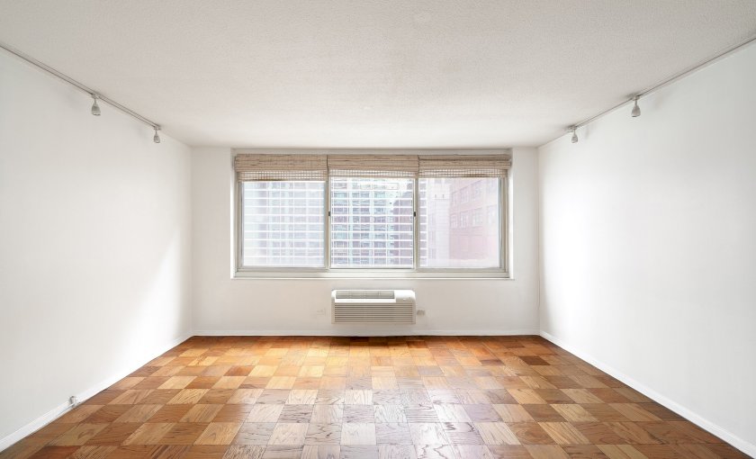 wide photo