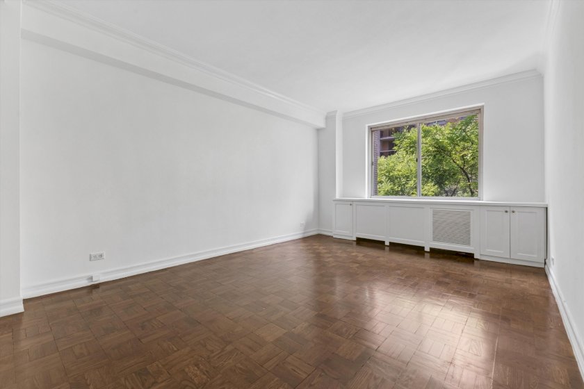 wide photo