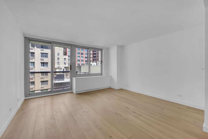wide photo