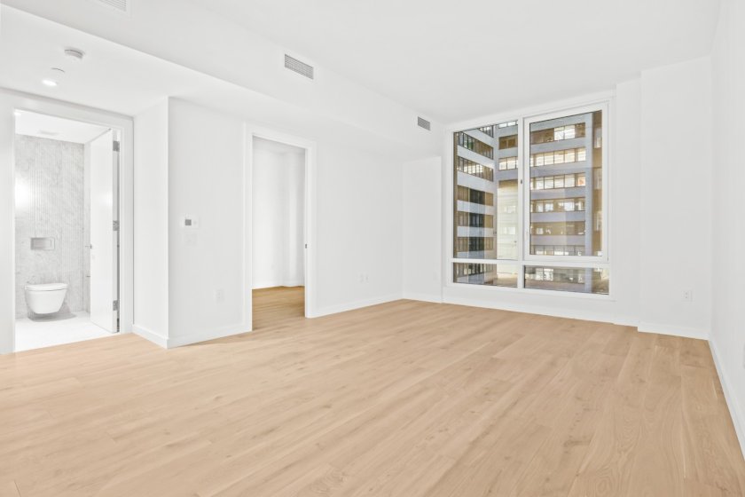 wide photo