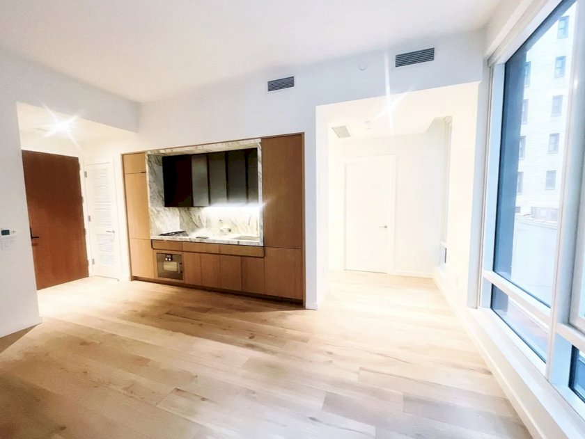 wide photo