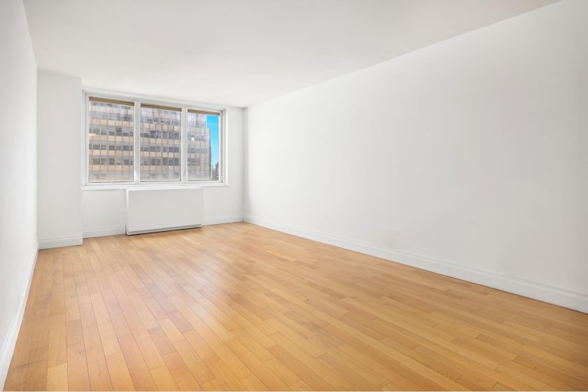 wide photo