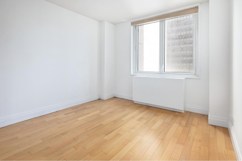 wide photo