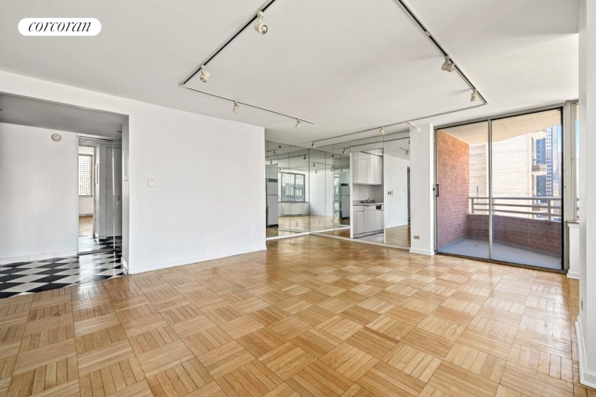wide photo