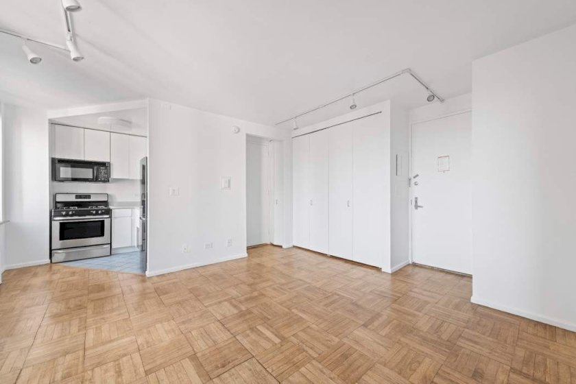 wide photo