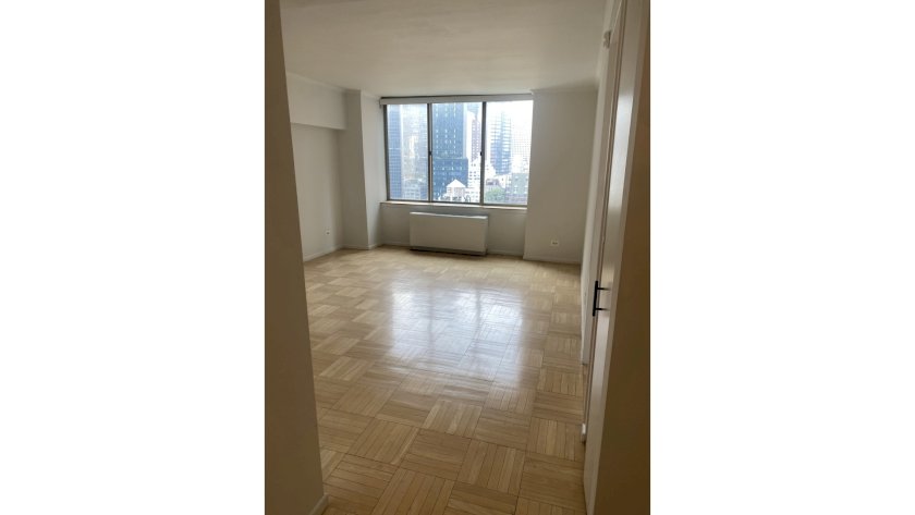 wide photo