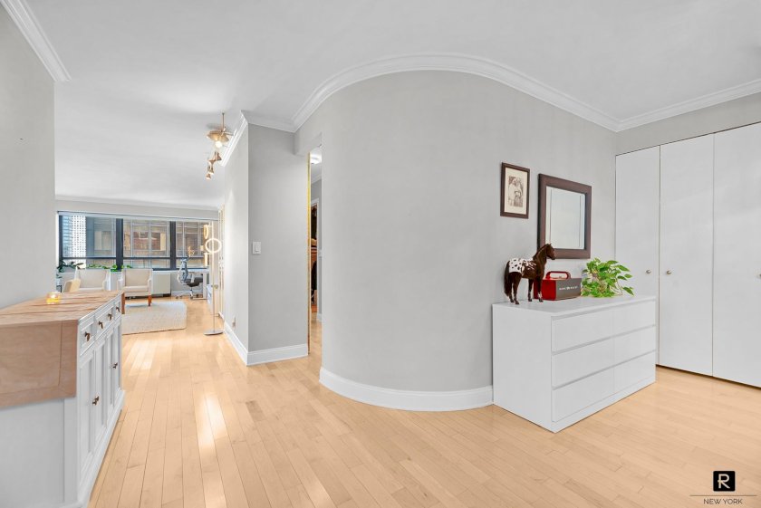wide photo