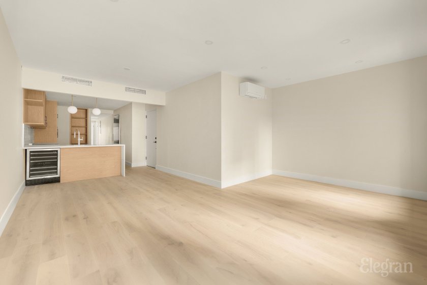 wide photo