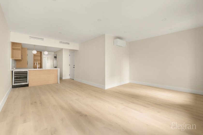 wide photo