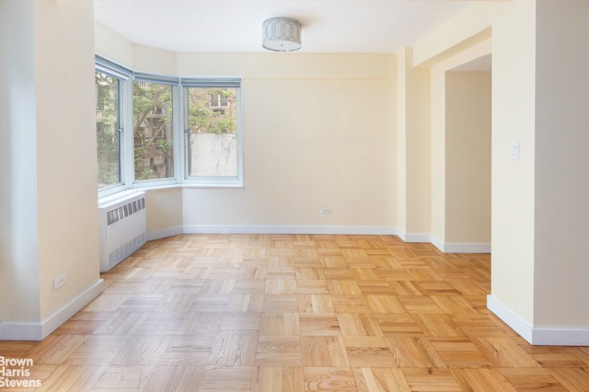 wide photo
