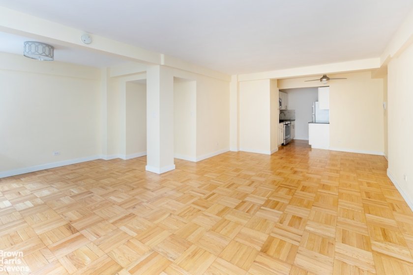 wide photo