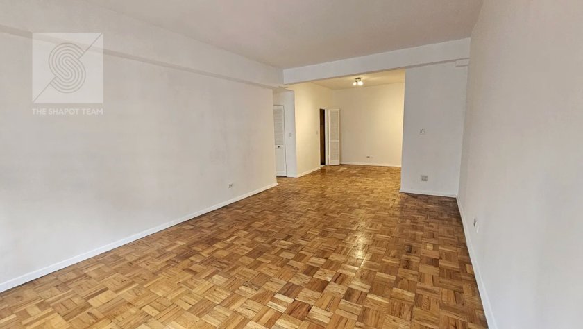 wide photo