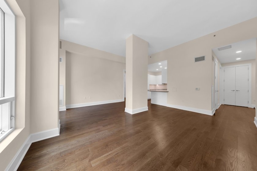 wide photo