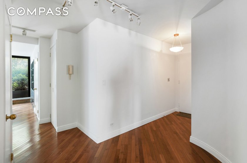 wide photo