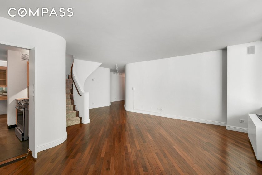 wide photo