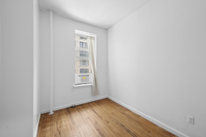 wide photo