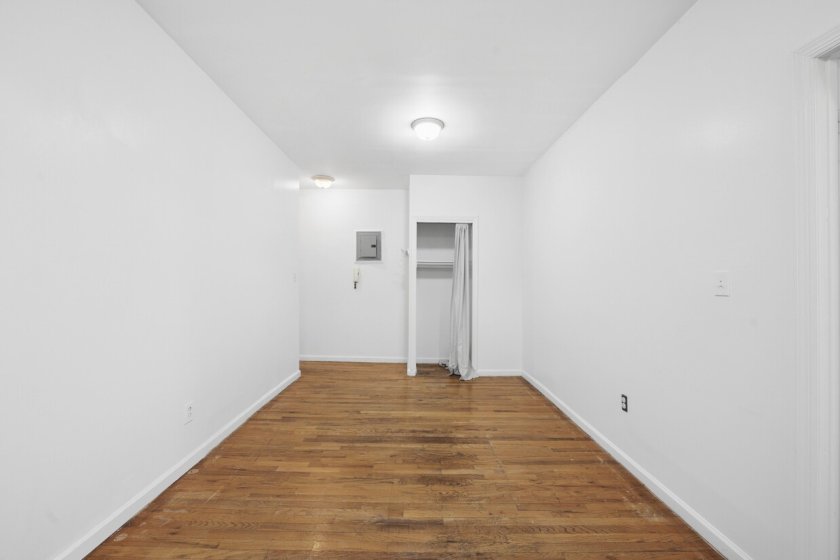 wide photo