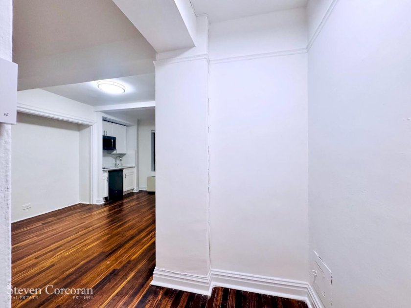 wide photo