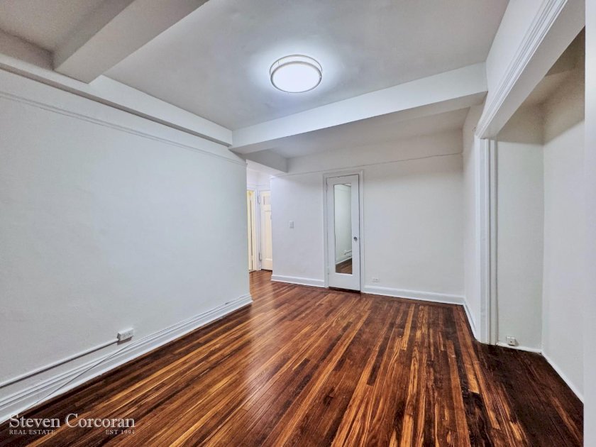 wide photo
