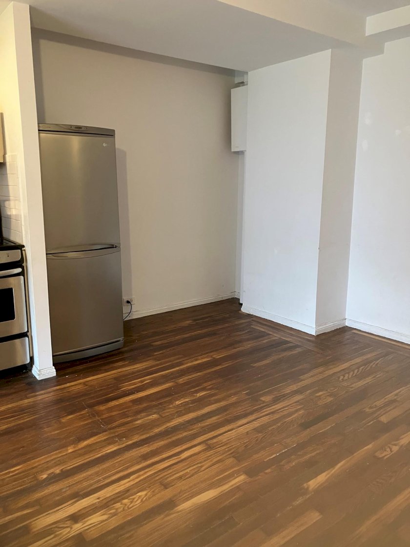 wide photo
