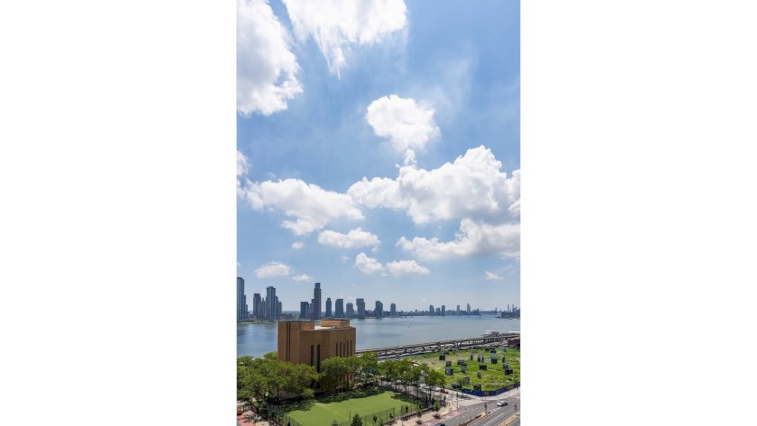 wide photo