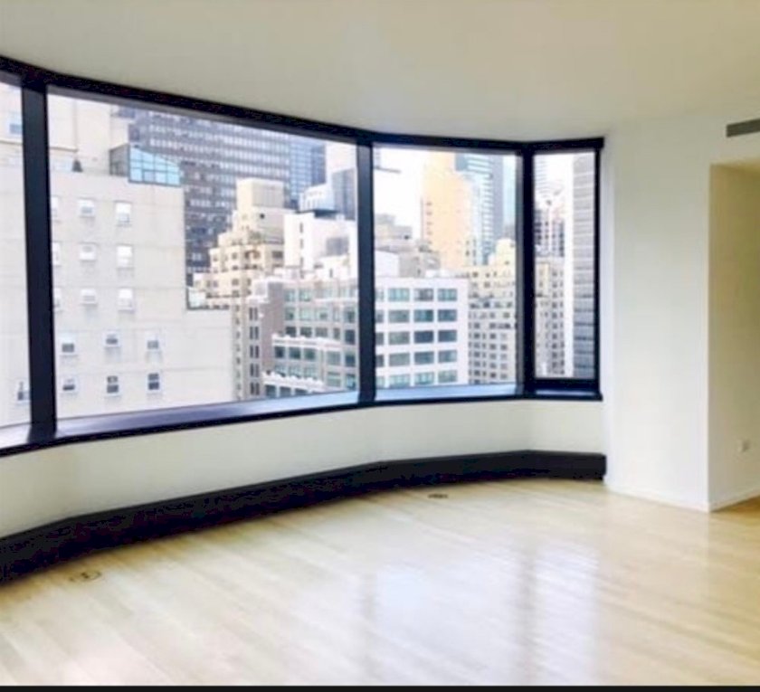wide photo