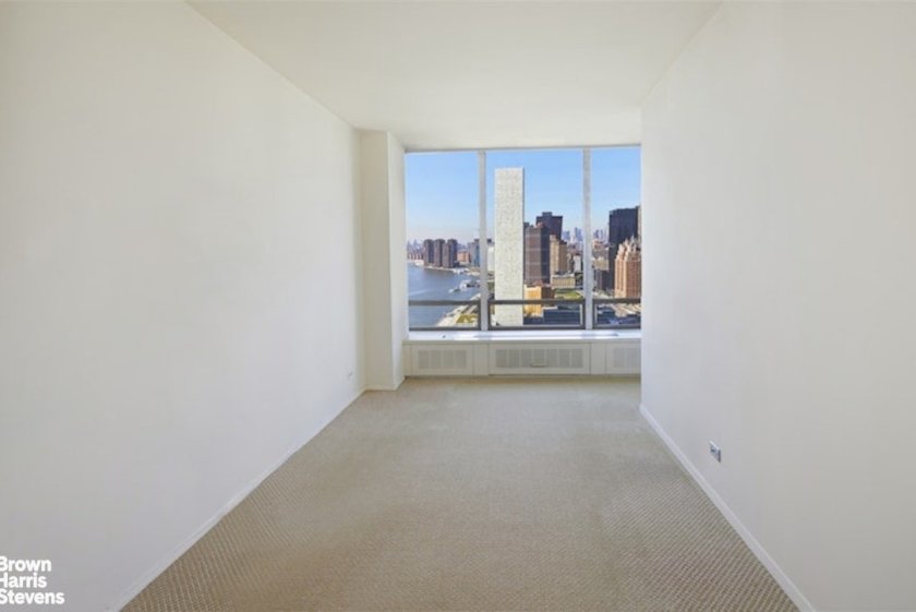 wide photo