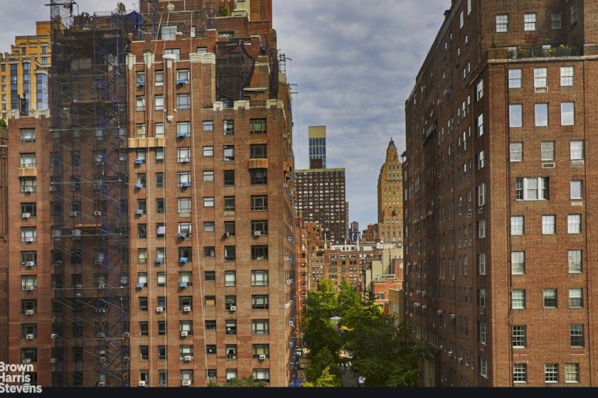 wide photo