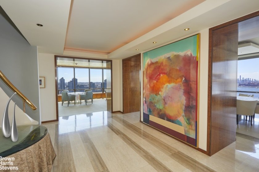 wide photo